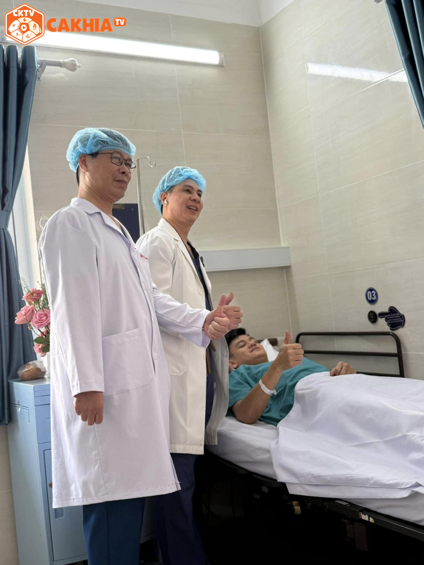 Hồ Tấn Tài sau ca phẫu thuật Hồ Tấn Tài sau ca phẫu thuật